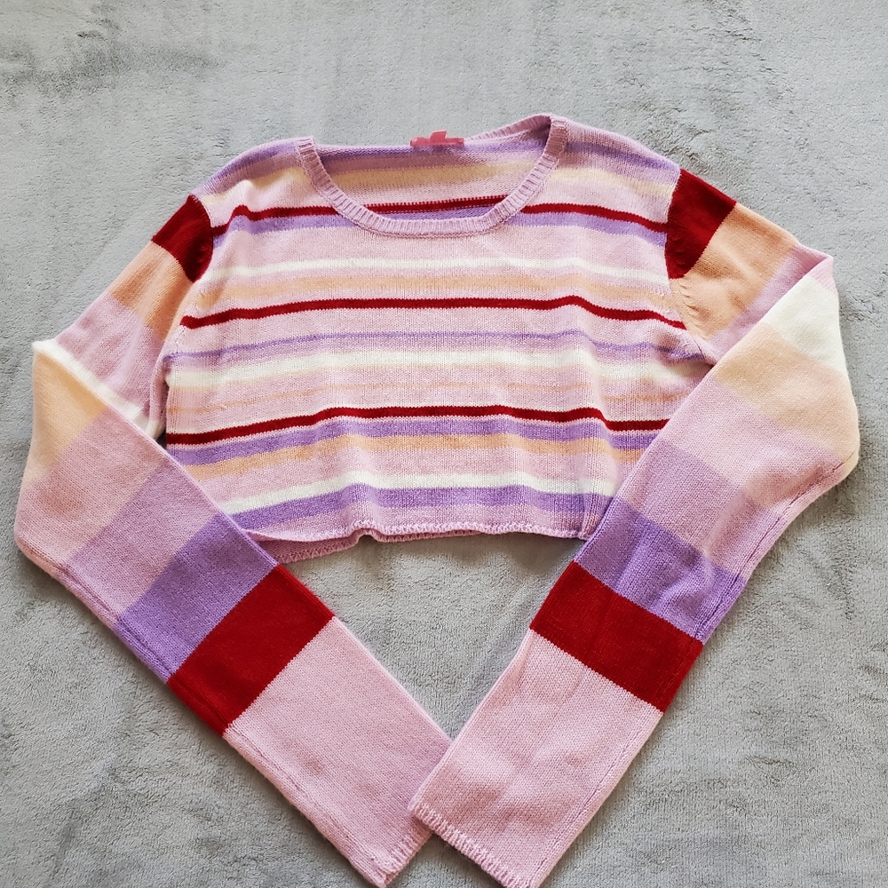 SOLD - Sugar Thrillz Cropped Sweather top